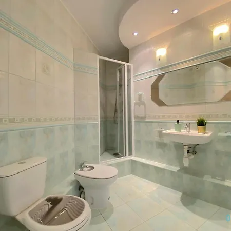 Teddy Bear - 10 Min To Old Town Gdansk,pkp & Shopping Mall *