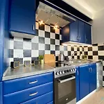 Homestay Teddy Bear - 10 Min To Old Town Gdansk,pkp & Shopping Mall Gdansk